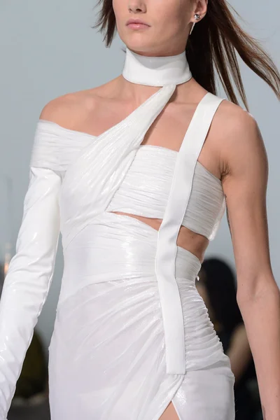 Look 98